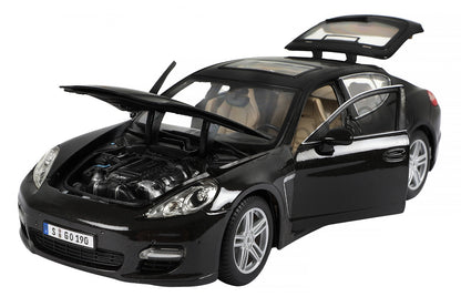 PORSCHE PANAMERA TURBO 1/18 Metal Diecast Car - Black